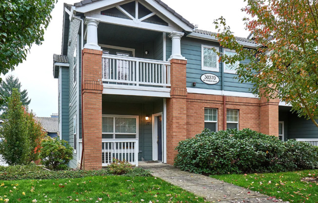 Beautiful Double Primary Suite Condo Located in the Heart of Downtown Wilsonville Includes Membership to the Edge Family Fitness Center!