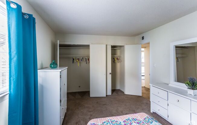 2 beds, 2 baths, 1,000 sqft, $900, Unit 3741 Alibi #2