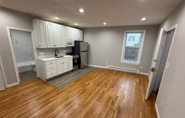 83 HVN ST