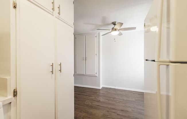 1 bed, 1 bath, 750 sqft, $1,998, Unit 218