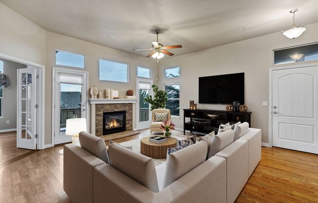 LUXURY PATIO HOME IN DISTRICT 20 SHOWING BEGIN AUGUST 1ST