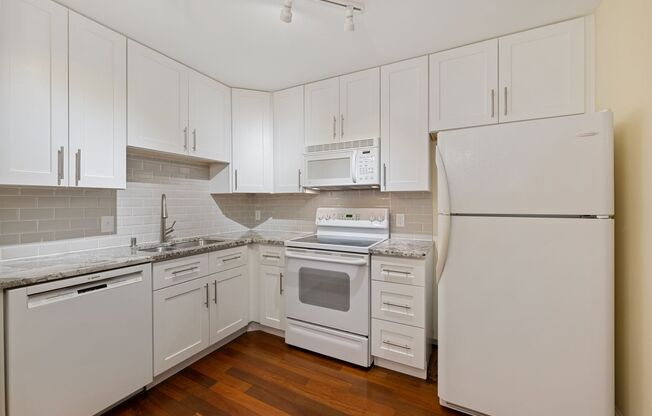 2 Bed/2 Bath Apartment Located in Highly Desirable Cameron Village.