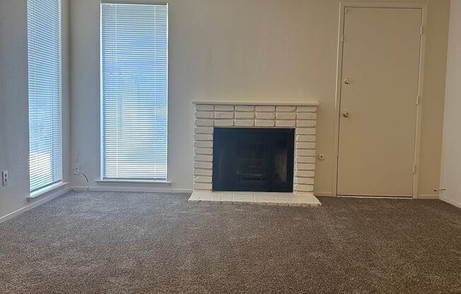 DeWitt Triplex