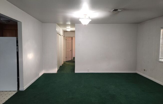 3-bedroom 1 bath Single Level House