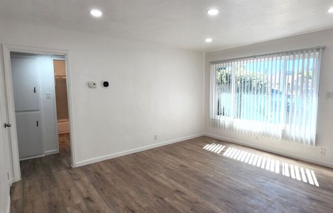 Large and Lovely Fully Renovated 2 Bedroom 1 Bath Duplex Woodbridge CA