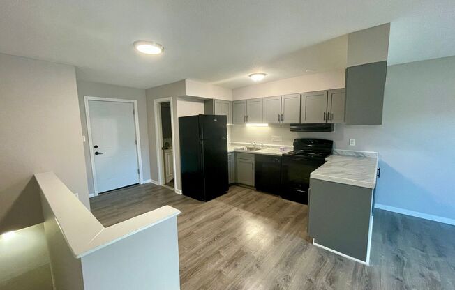 1 bed, 1.5 baths, 766 sqft, $1,550, Unit 4-3A