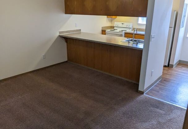 1 bed, 1 bath, 650 sqft, $1,325, Unit 05