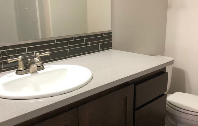 3 beds, 2 baths, 1,044 sqft, $1,895, Unit 207