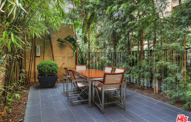 Studio, 1 bath, 546 sqft, $2,150, Unit 608