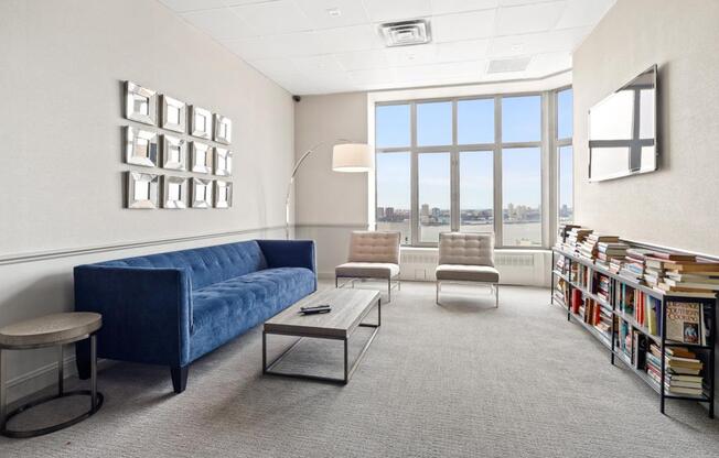 1 bed, 2 baths, 838 sqft, $5,995, Unit 19-B