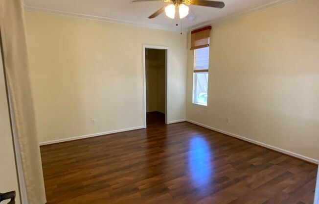 4 beds, 3.5 baths, $5,900