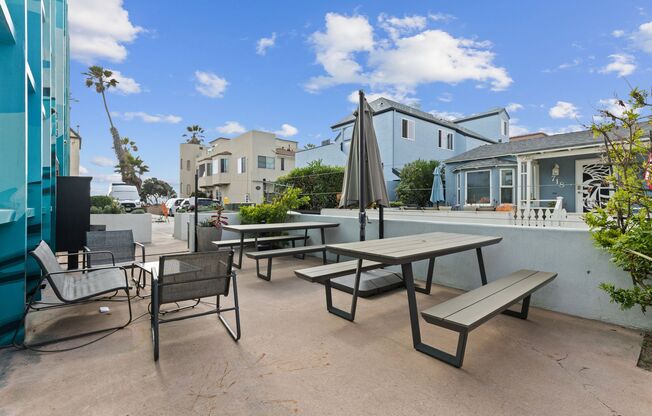 1 bed, 1 bath, 403 sqft, $2,545, Unit Unit 11