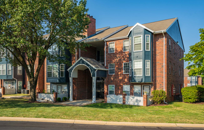 Exterior Of Willowbend Apartment Homes