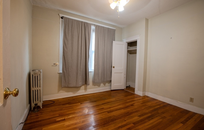 153 STRATHMORE RD