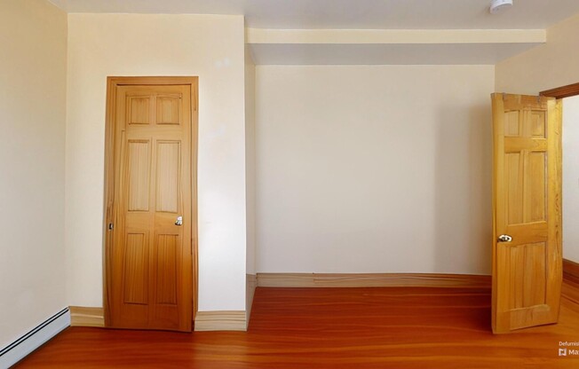4 beds, 2 baths, 1,600 sqft, $4,795, Unit 2