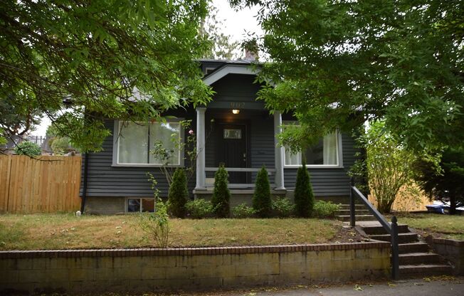 4 bedroom 4 Bath! Updated Kitchen and Bathrooms and Fully Finished Basement. With AC!