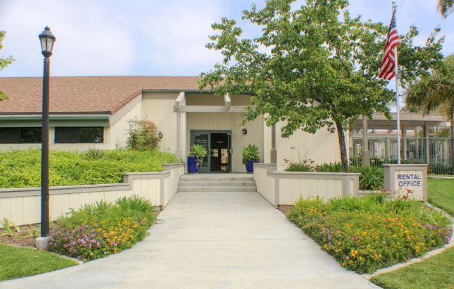 1 bed, 1 bath, 832 sqft, $2,190, Unit 070