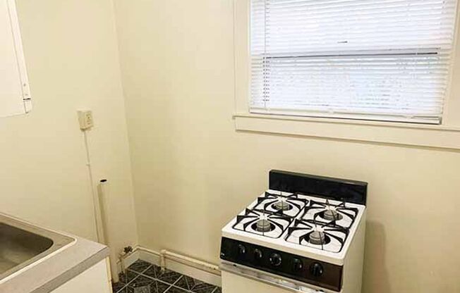 910-914 N 11th Street