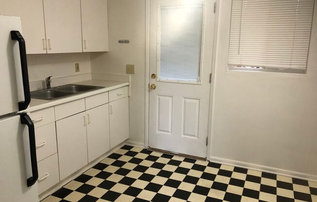 1 bed, 1 bath, 500 sqft, $1,495