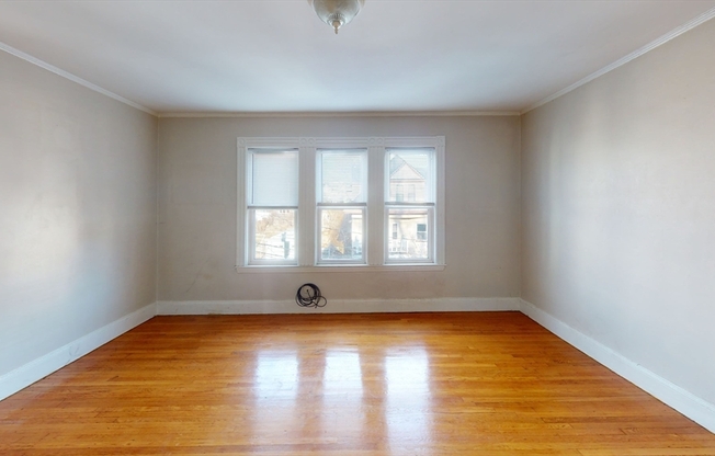 35 HEWINS ST