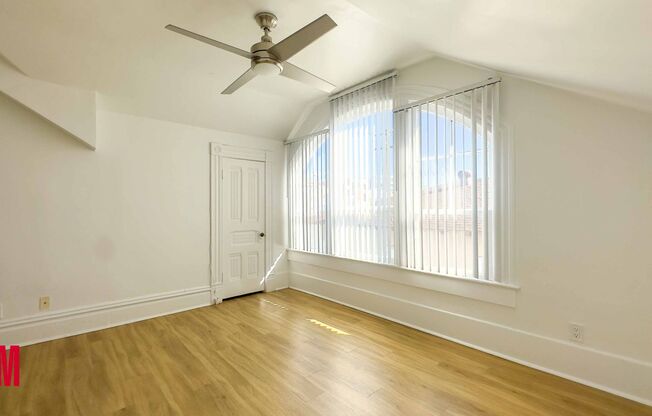 Studio, 1 bath, 300 sqft, $1,699, Unit 14