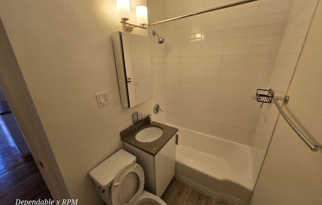 Studio, 1 bath, $2,550, Unit Unit 5