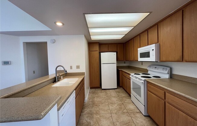 231 HUNTINGTON