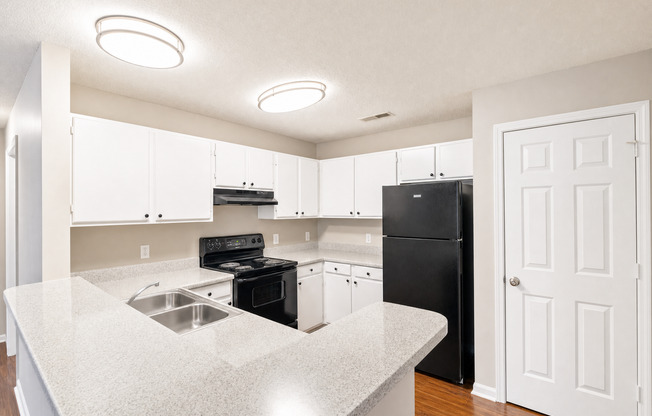 3 beds, 2 baths, 1,151 sqft, $1,095, Unit 208