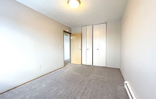 2 beds, 1 bath, 620 sqft, $815, Unit 525-1