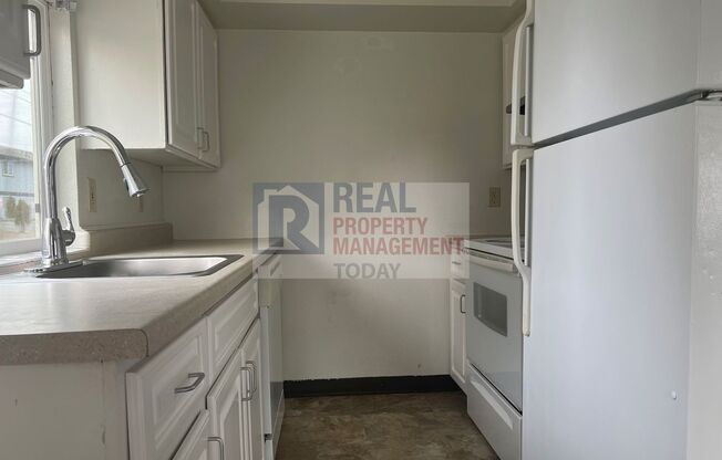 2 beds, 1 bath, 900 sqft, $1,565, Unit Unit A