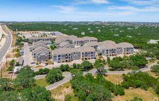 An aerial view of the entire apartment community Encore 281