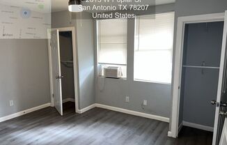 2 beds, 1 bath, 672 sqft, $950, Unit W. POPLAR UNIT 2609