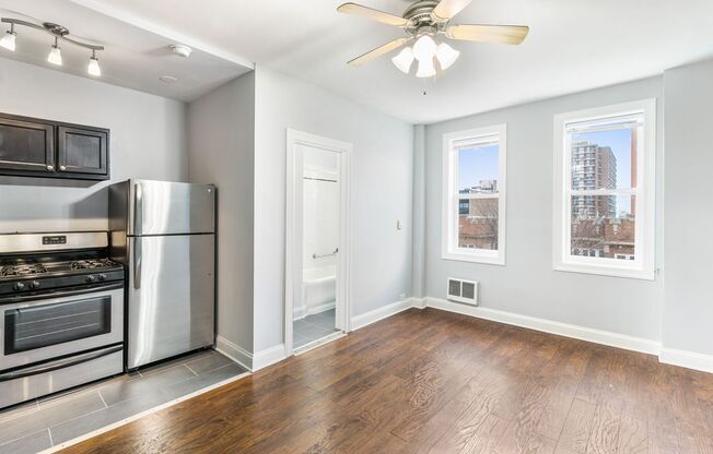 Studio, 1 bath, 278 sqft, $1,400, Unit 501