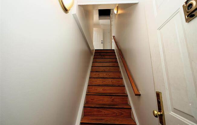 486 CENTRAL AVE