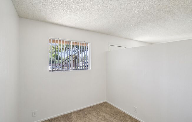 1 bed, 1 bath, 450 sqft, $850