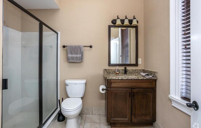 1 bed, 1 bath, 789 sqft, $1,600