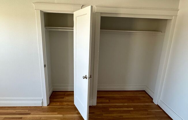 Studio, 1 bath, 400 sqft, $750, Unit 406