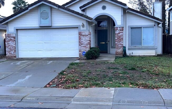 NICE HOME IN ELK GROVE!!