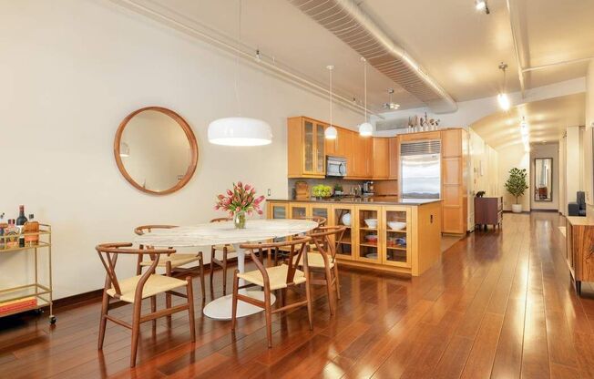 34 N MOORE ST