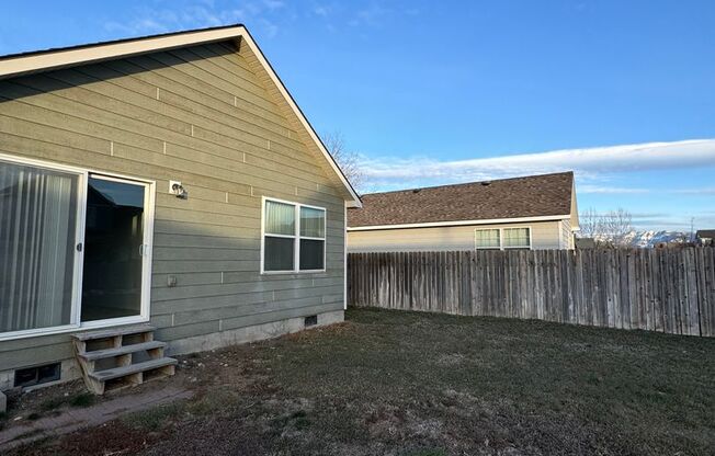 3 beds, 2 baths, $2,390