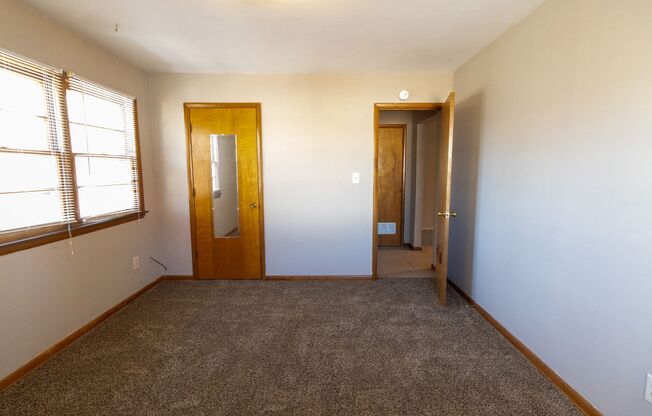 1 bed, 1 bath, 650 sqft, $850, Unit Apt A