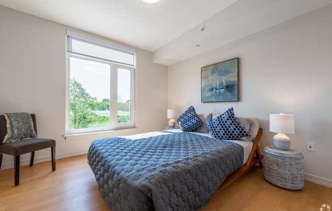 2 beds, 1 bath, 930 sqft, $4,100, Unit 209