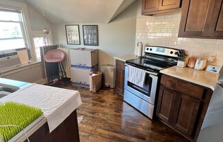 1 bed, 1 bath, $1,215