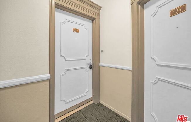 2 beds, 2 baths, 942 sqft, $559,900, Unit 135