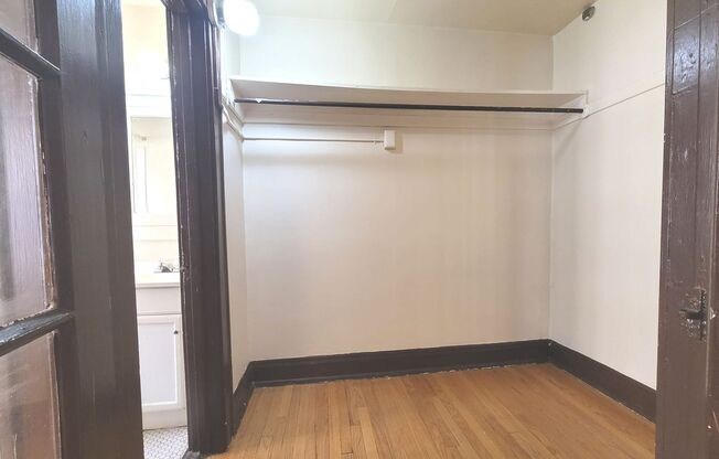 Studio, 1 bath, $775, Unit 304