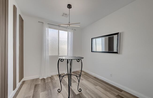 2 beds, 2 baths, $2,300