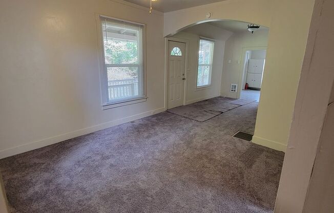 Sweet Two Bedroom Home Minutes from Downtown Port Orchard!