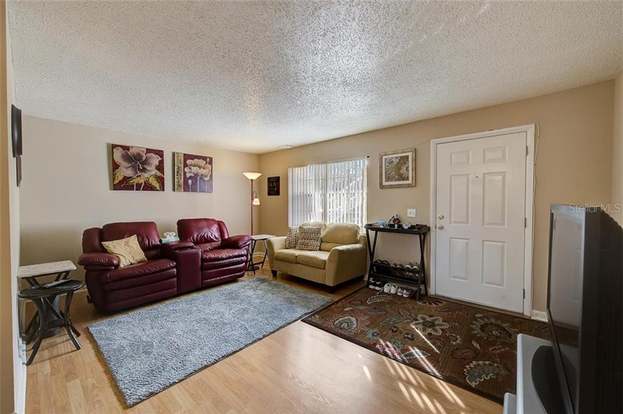 9115 TUDOR DR