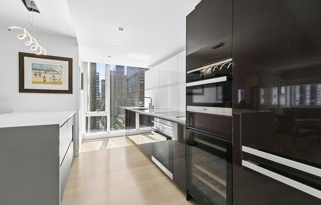 2 beds, 2 baths, 1,194 sqft, $9,500, Unit 25D