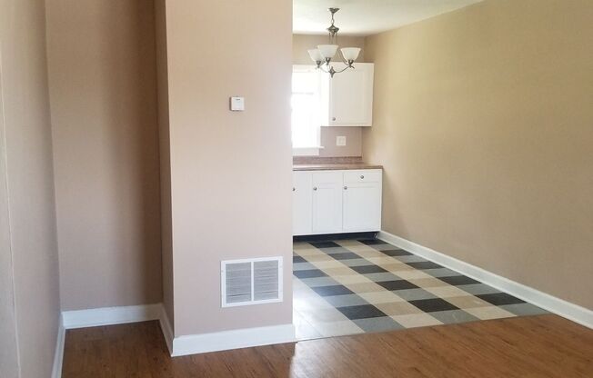 2 bedroom Townhouse with unfinished basement